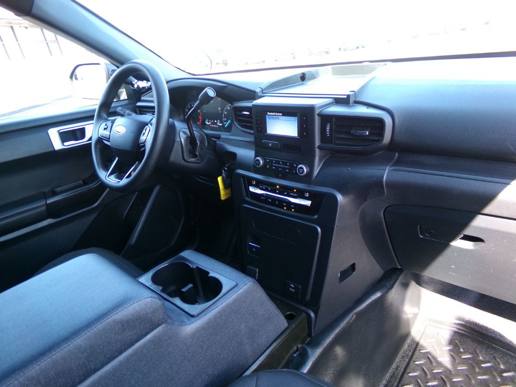 2020 Ford Explorer Image 32