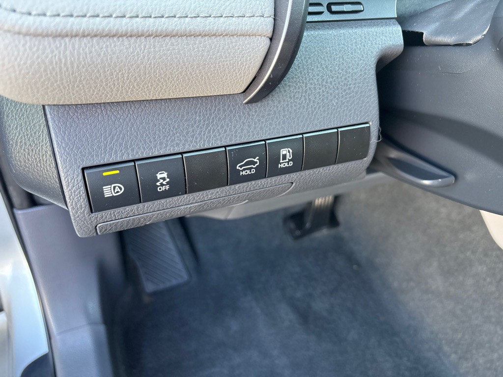 2023 Toyota Camry Image 13