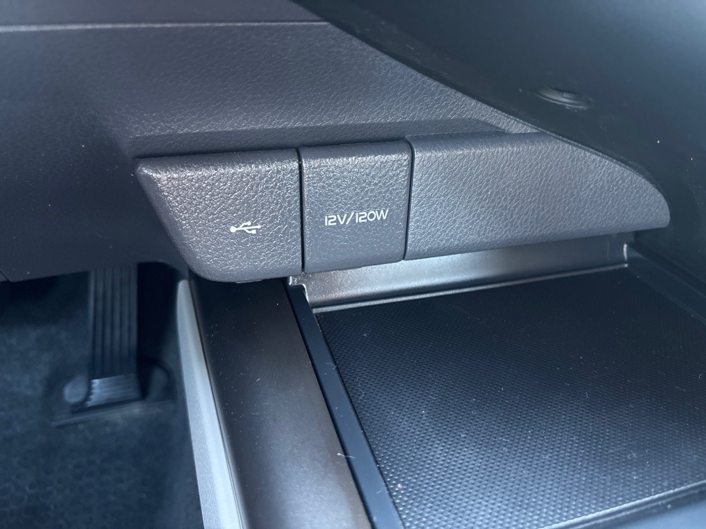 2023 Toyota Camry Image 23