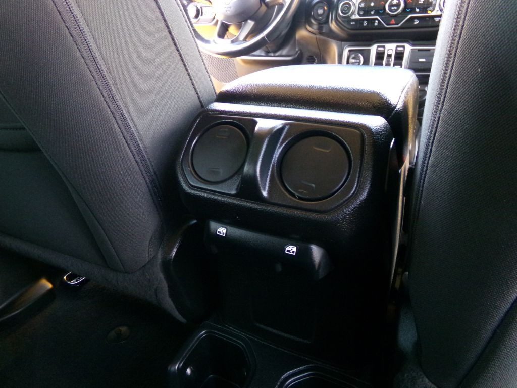 2021 Jeep Wrangler Unlimited Image 37