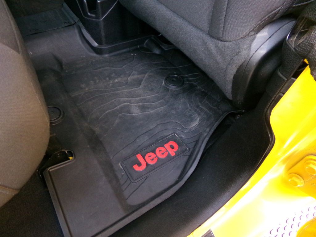 2021 Jeep Wrangler Unlimited Image 38