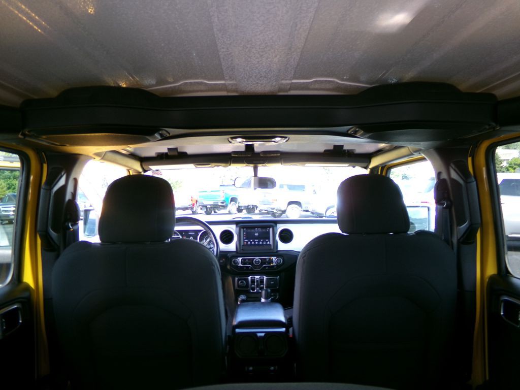2021 Jeep Wrangler Unlimited Image 40