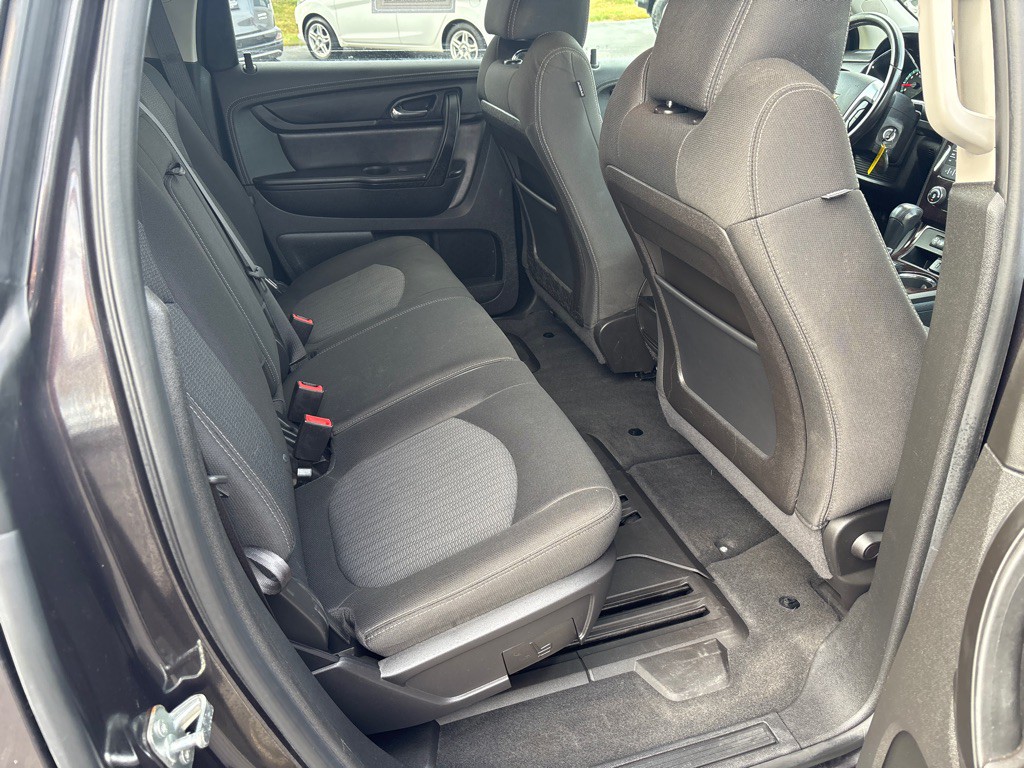 2017 Chevrolet Traverse Image 27