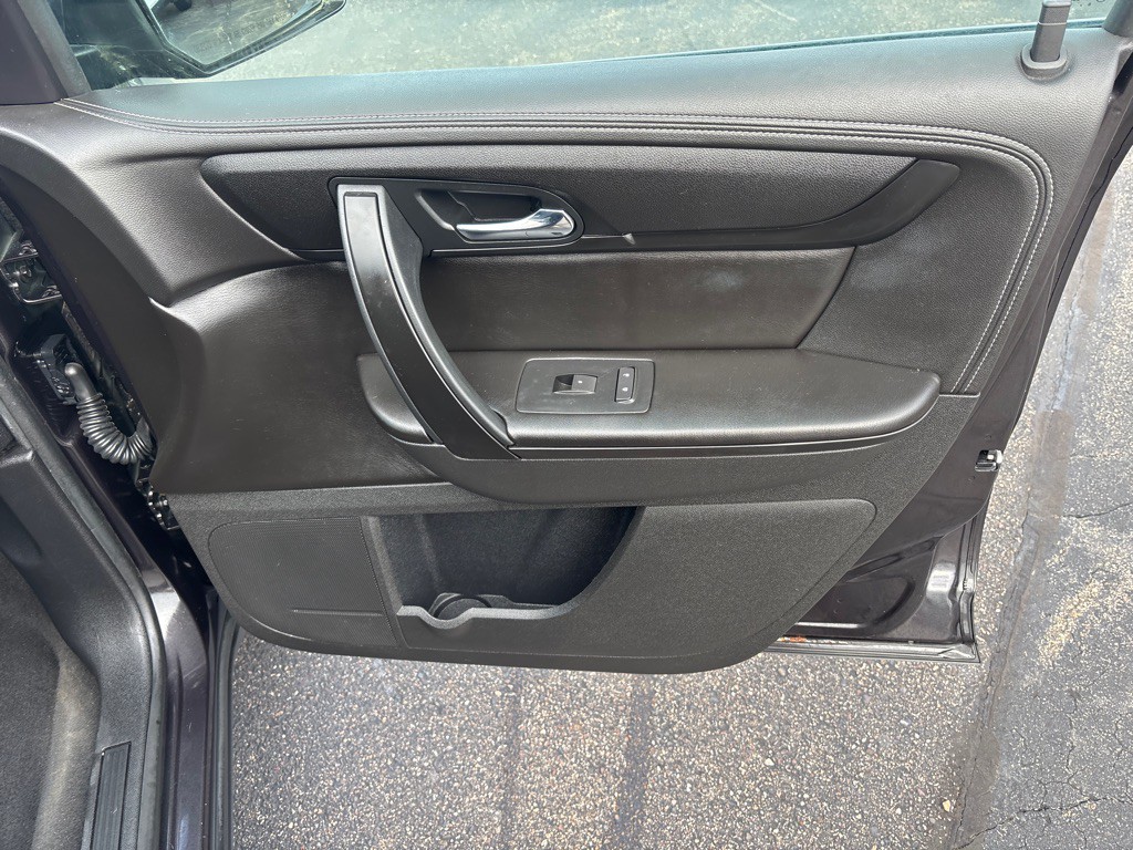 2017 Chevrolet Traverse Image 28