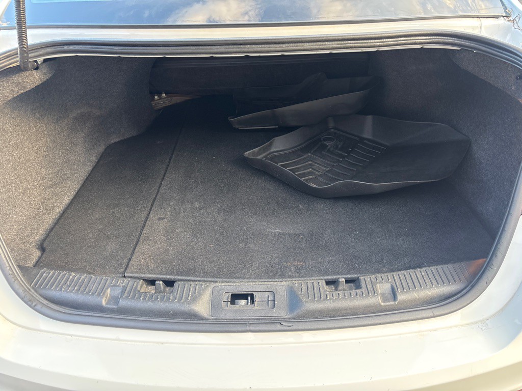 2013 Ford Taurus Image 22