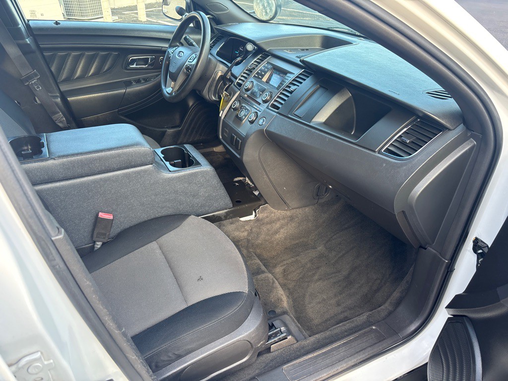 2013 Ford Taurus Image 26