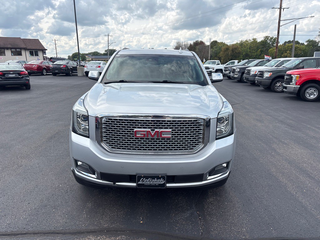 2017 GMC Yukon Image 8