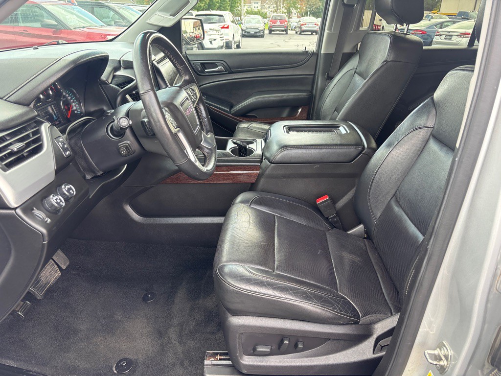 2017 GMC Yukon Image 13