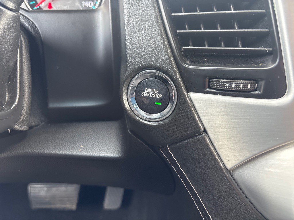 2017 GMC Yukon Image 22
