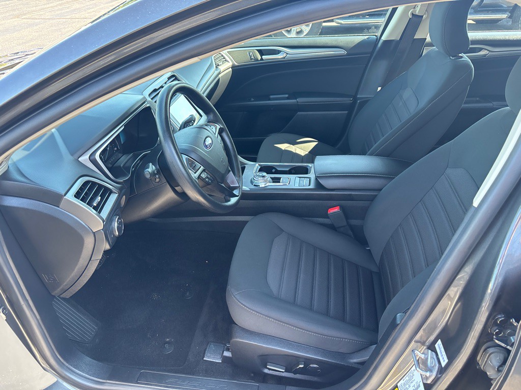 2019 Ford Fusion Image 10