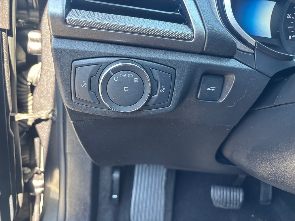 2019 Ford Fusion Image 12