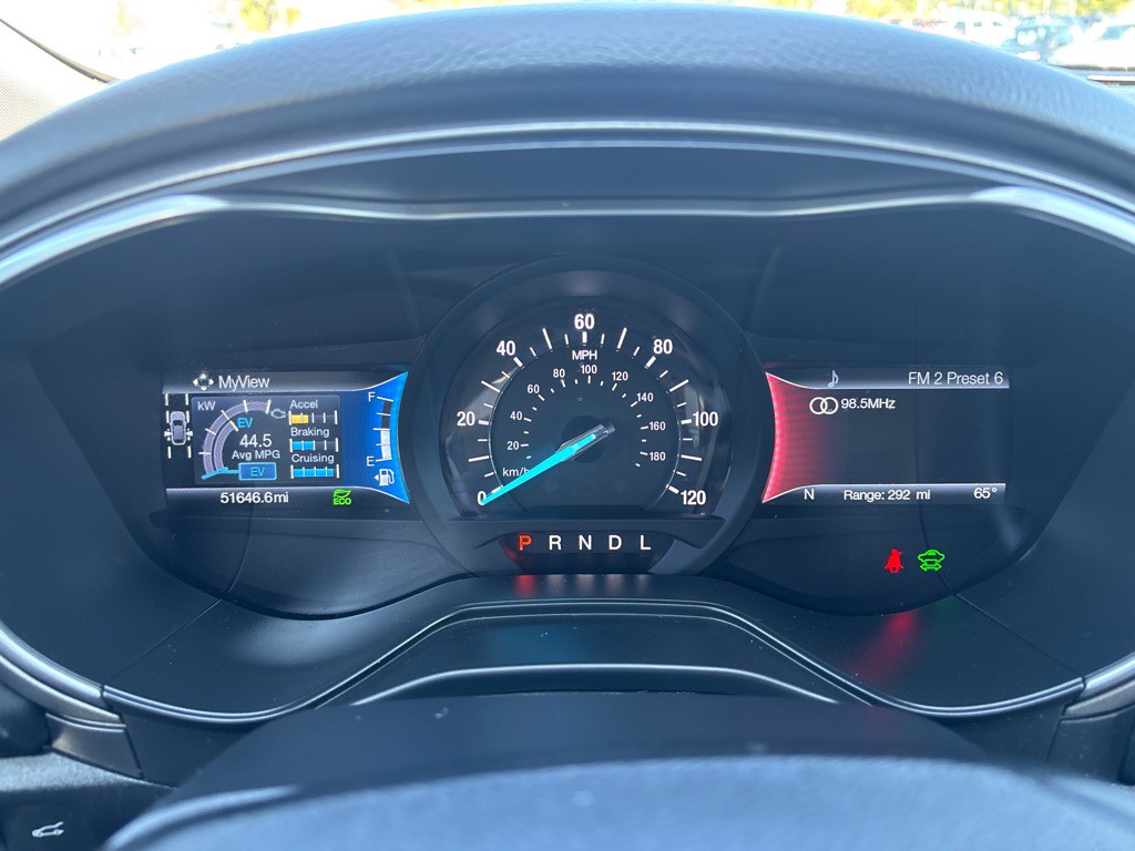 2019 Ford Fusion Image 16