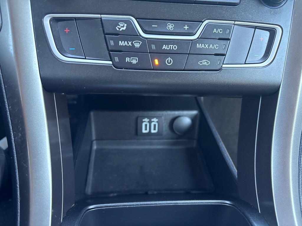 2019 Ford Fusion Image 22