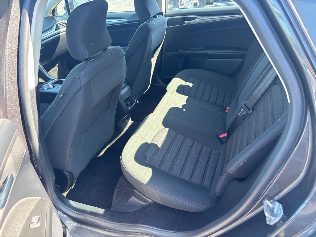 2019 Ford Fusion Image 25