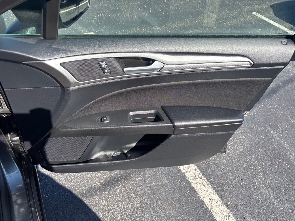 2019 Ford Fusion Image 29