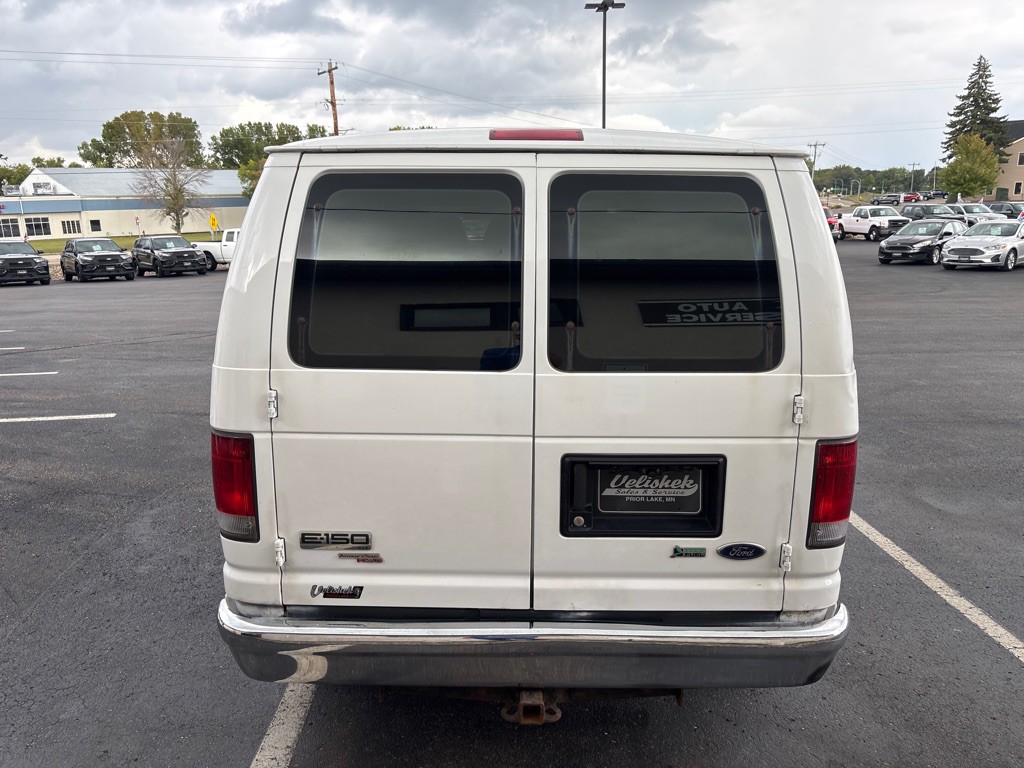 2012 Ford Econoline Image 4