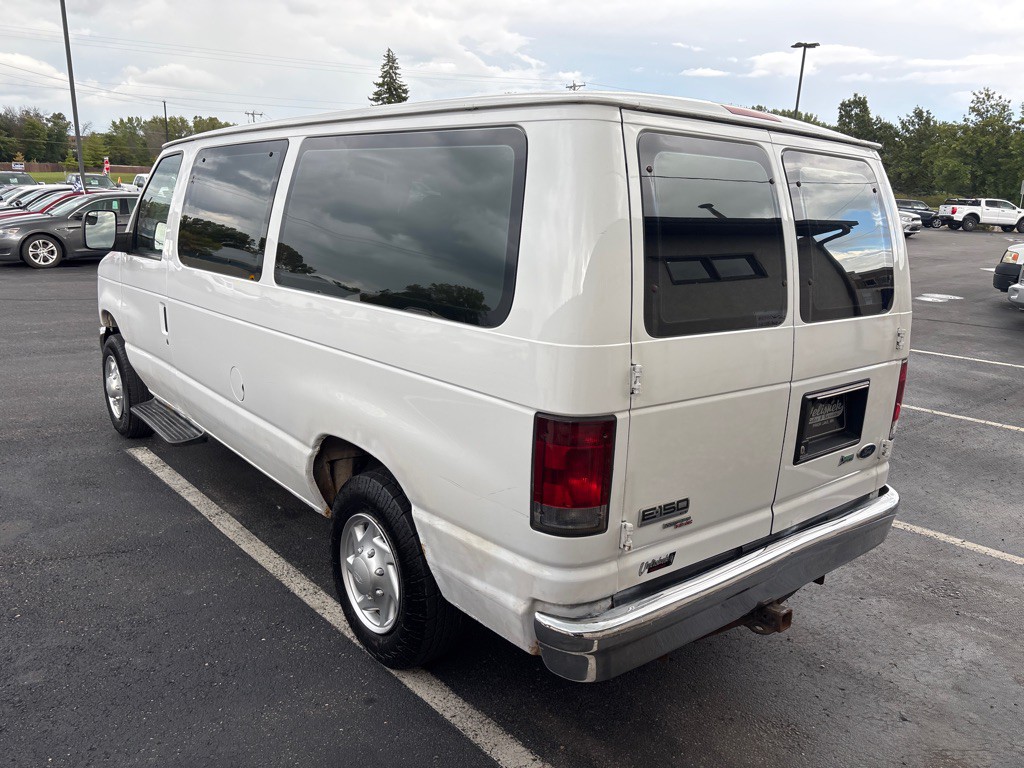 2012 Ford Econoline Image 5