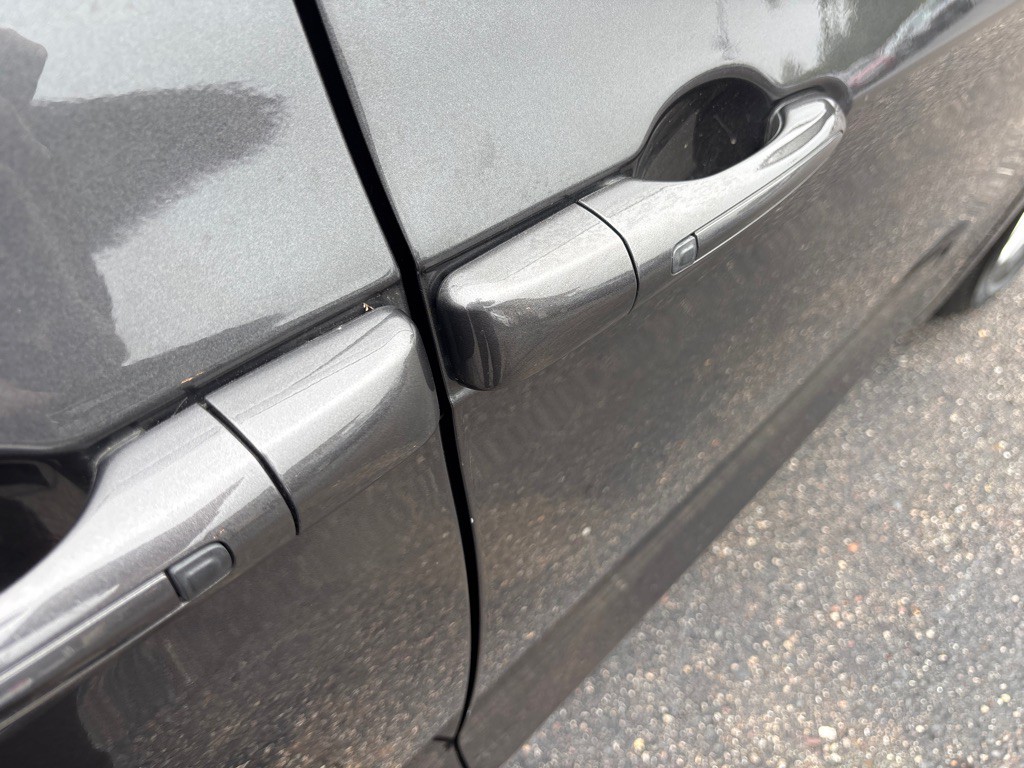 2017 Chrysler Pacifica Image 34