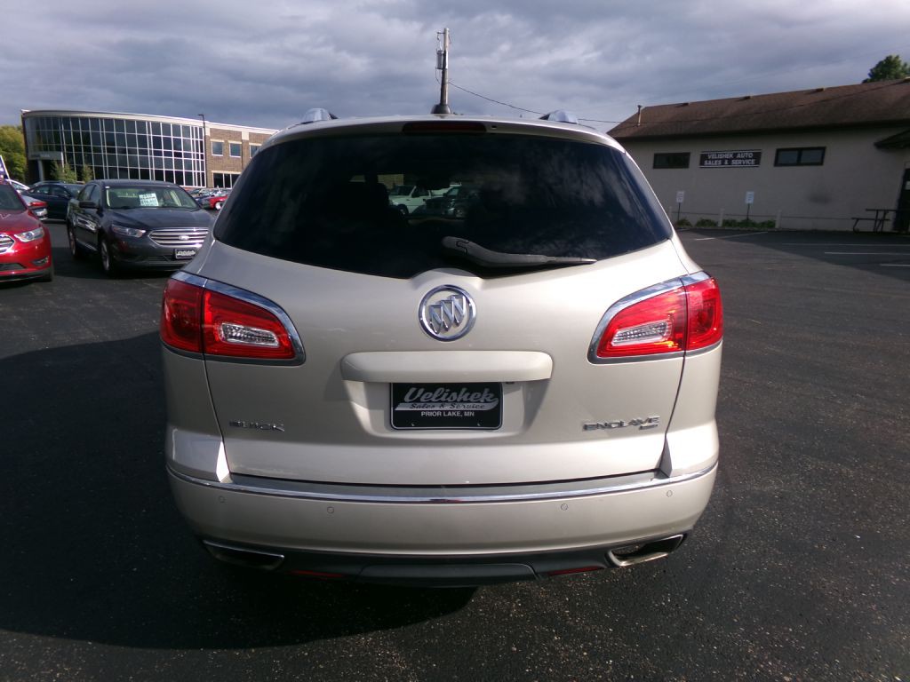 2017 Buick Enclave Image 5