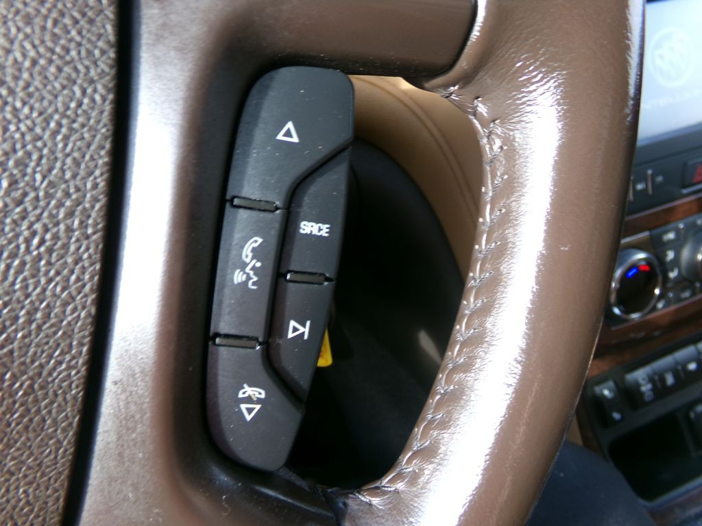 2017 Buick Enclave Image 22