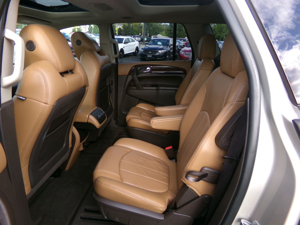 2017 Buick Enclave Image 39