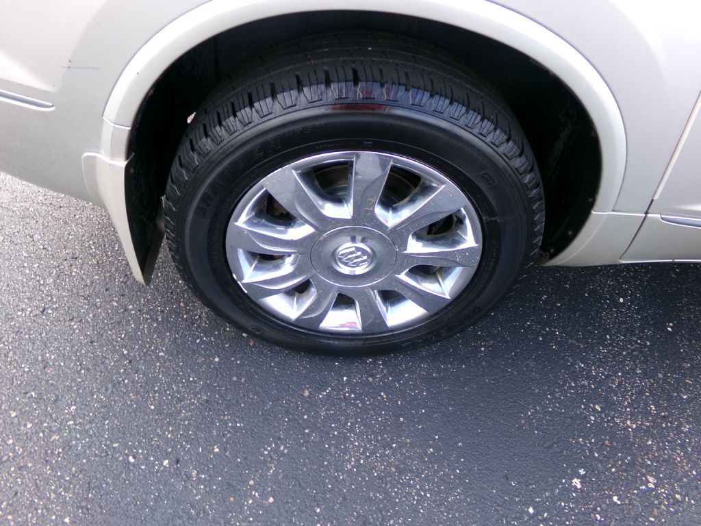 2017 Buick Enclave Image 56