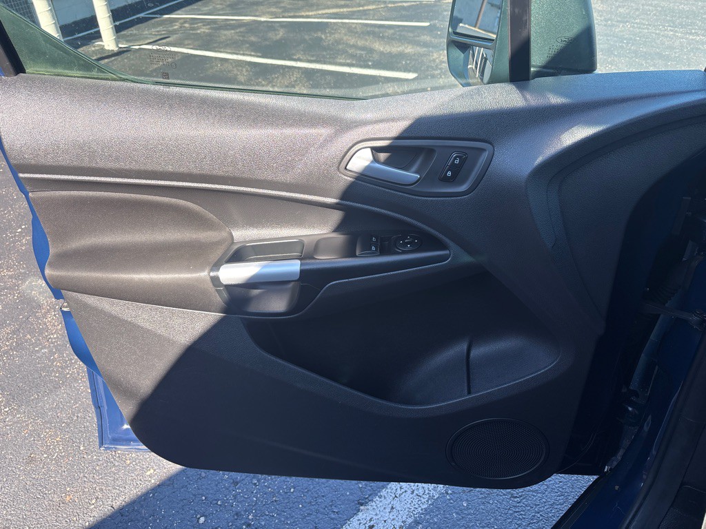 2017 Ford Transit Connect Image 9