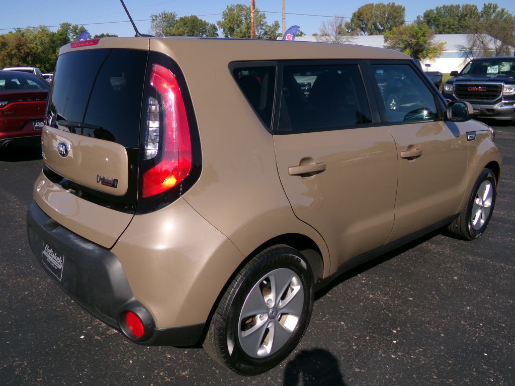 2016 Kia Soul Image 3