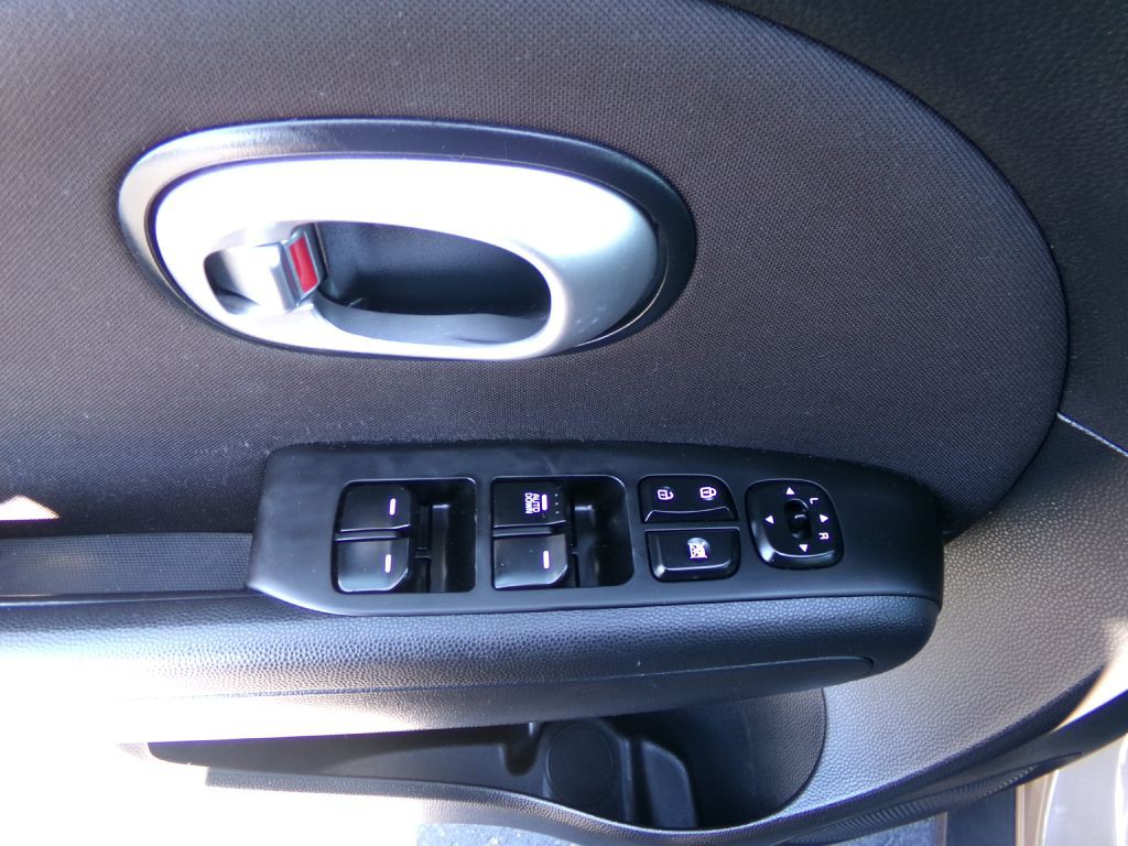 2016 Kia Soul Image 10