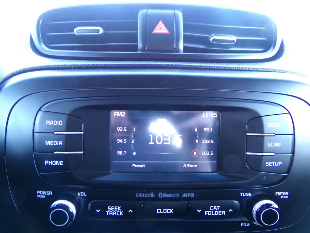 2016 Kia Soul Image 17