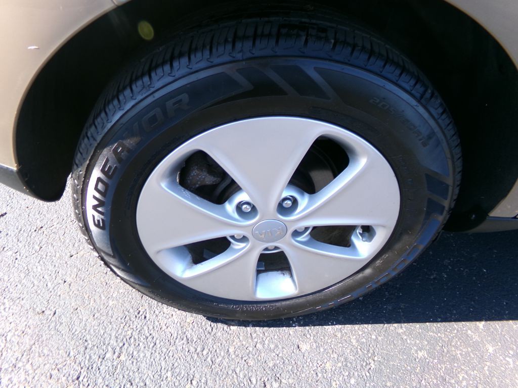 2016 Kia Soul Image 31