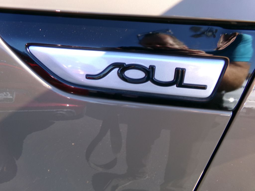2016 Kia Soul Image 33