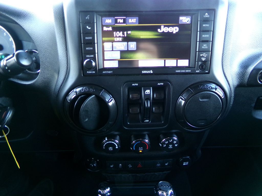 2017 Jeep Wrangler Unlimited Image 18