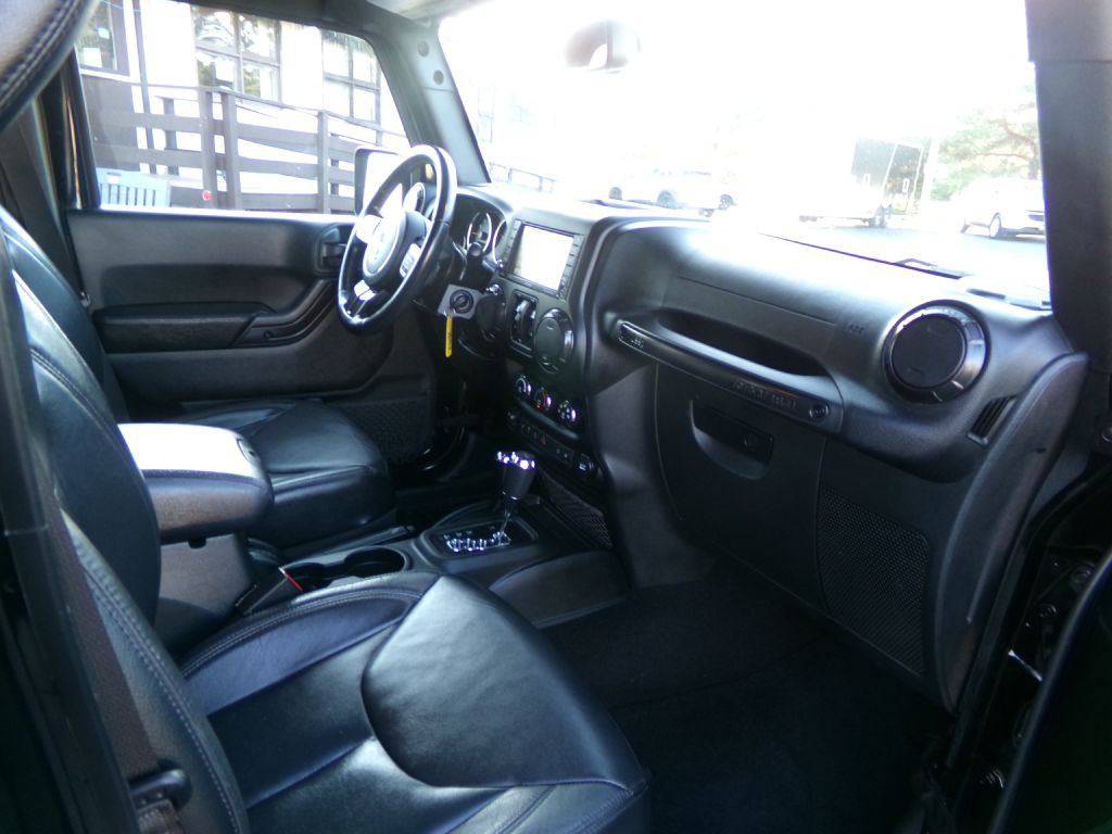 2017 Jeep Wrangler Unlimited Image 40