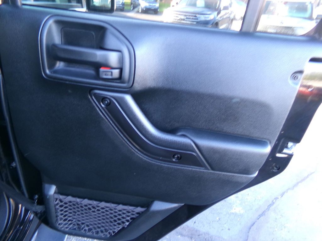 2017 Jeep Wrangler Unlimited Image 42