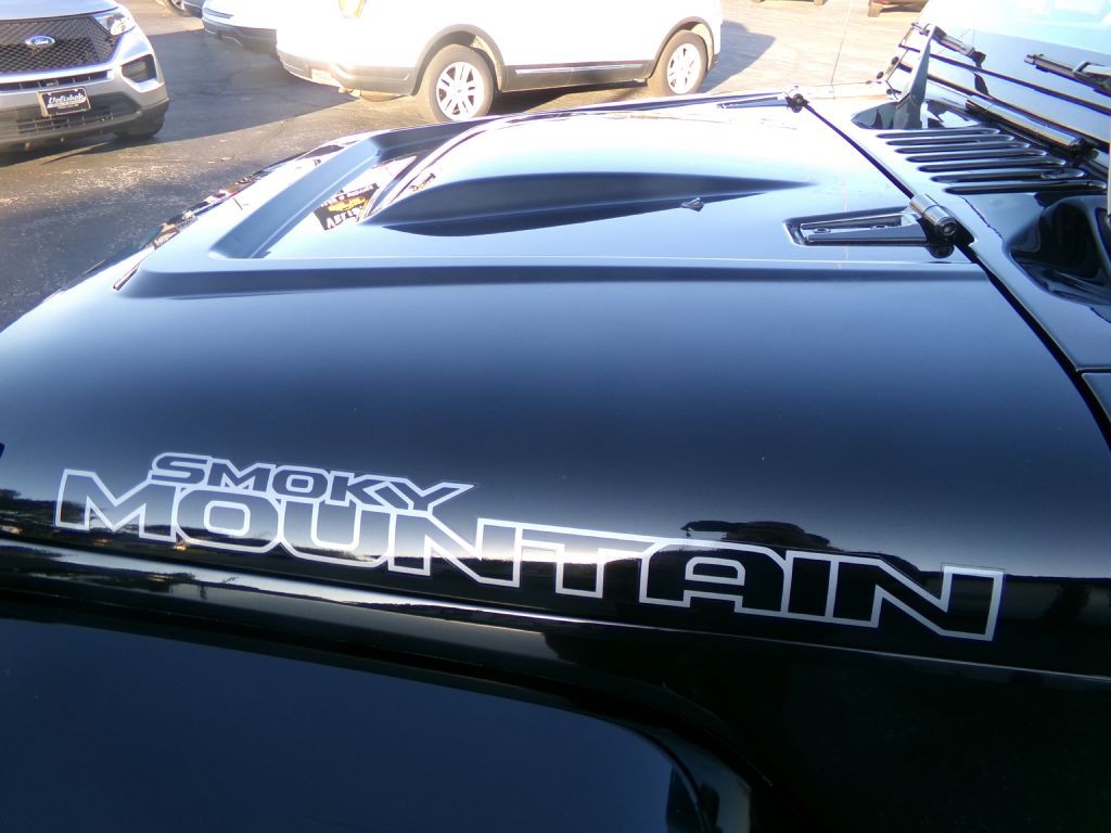 2017 Jeep Wrangler Unlimited Image 50