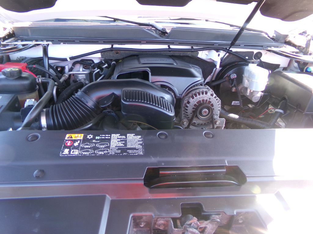2012 Chevrolet Suburban Image 58