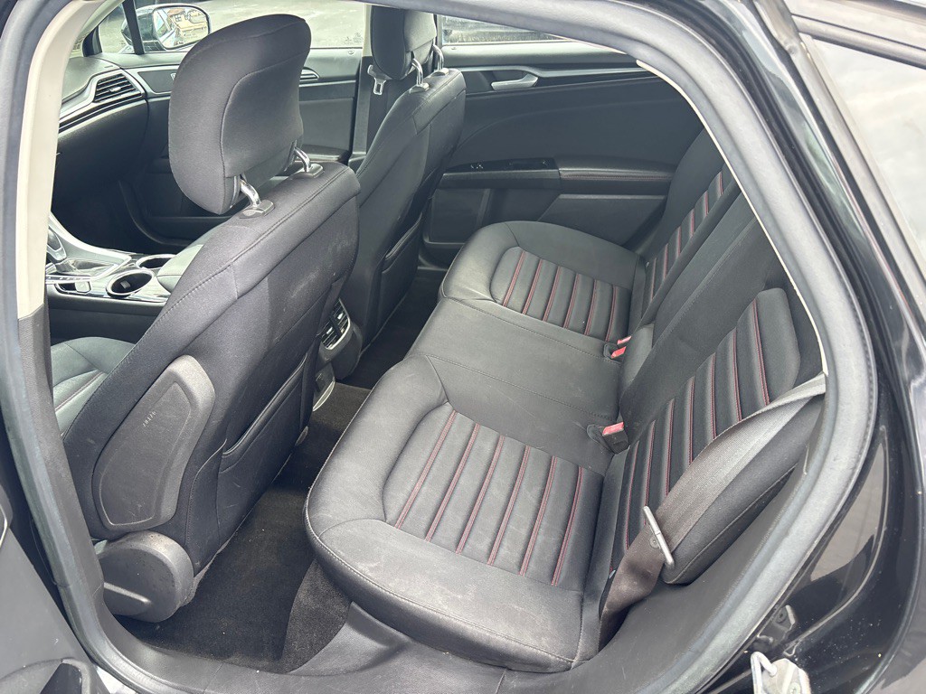2013 Ford Fusion Image 21