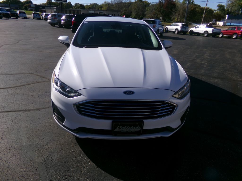 2020 Ford Fusion Image 4