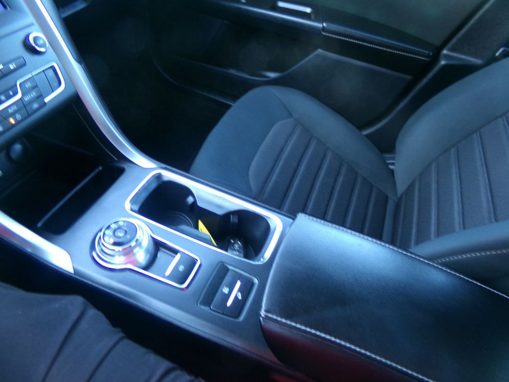 2020 Ford Fusion Image 31