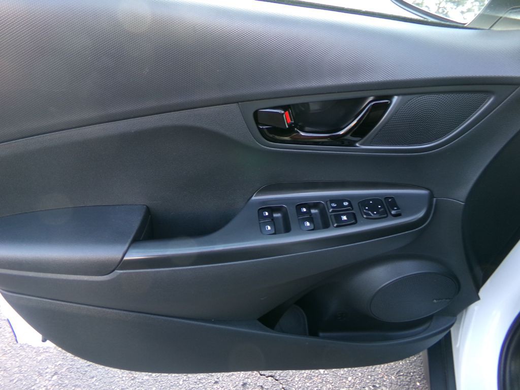 2021 Hyundai Kona Image 9