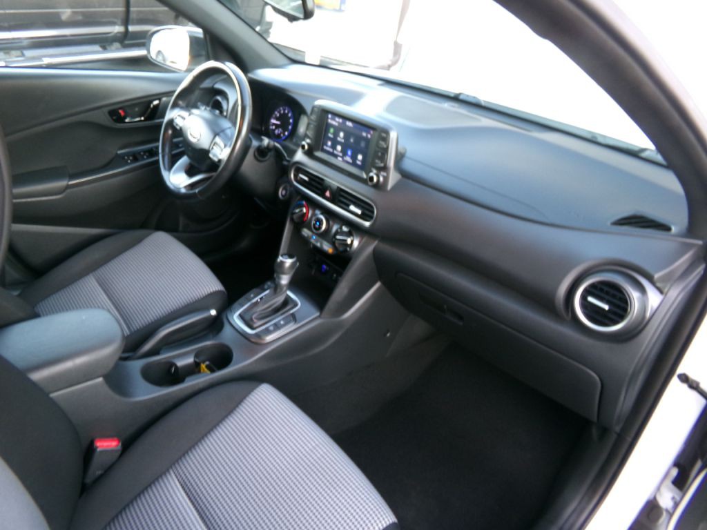 2021 Hyundai Kona Image 40