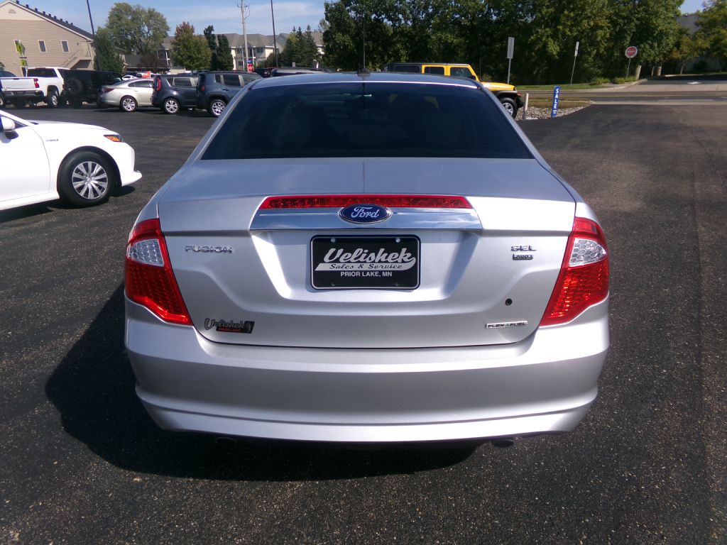 2011 Ford Fusion Image 4