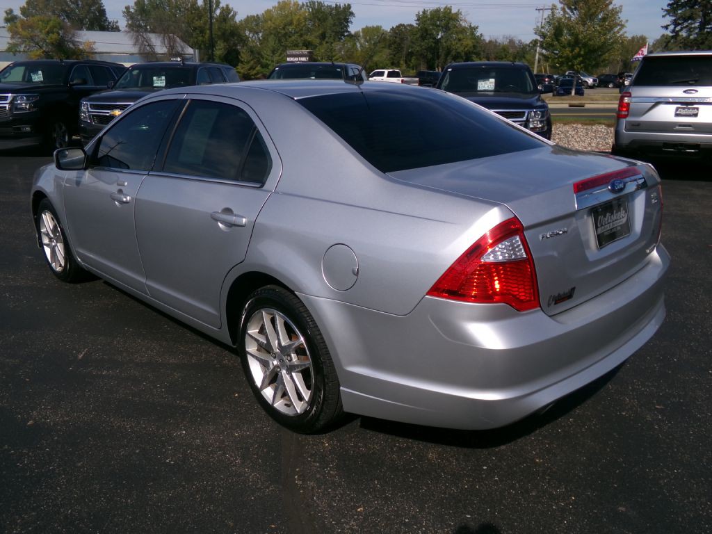 2011 Ford Fusion Image 8