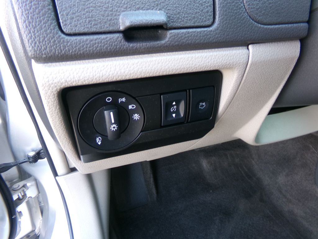 2011 Ford Fusion Image 13