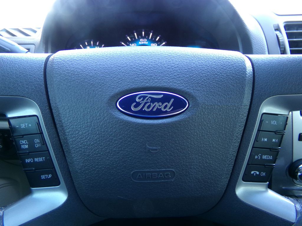 2011 Ford Fusion Image 15