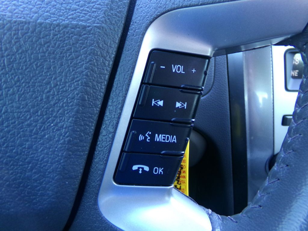 2011 Ford Fusion Image 16
