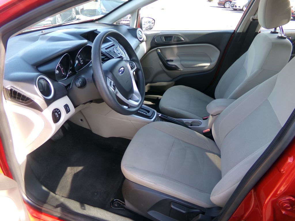 2019 Ford Fiesta Image 12