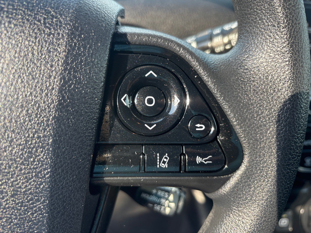 2020 Toyota Prius Image 16