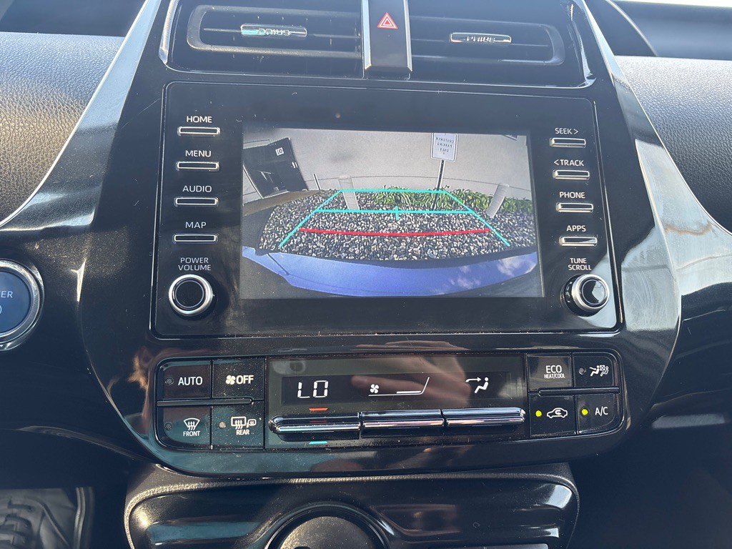 2020 Toyota Prius Image 20